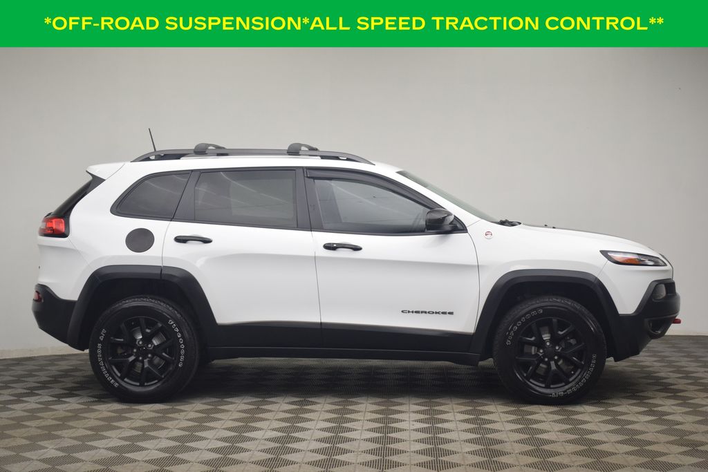used 2017 Jeep Cherokee car, priced at $18,595