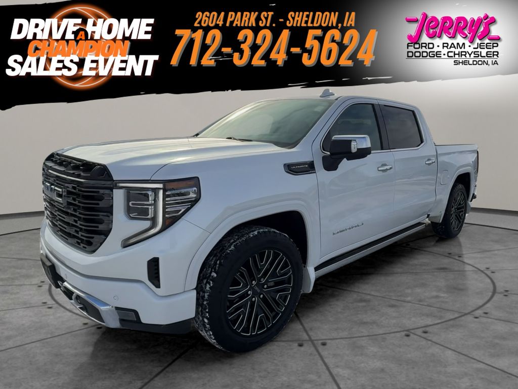 White Frost Tricoat 2022 GMC Sierra 1500 Denali Ultimate Crew Cab 4WD Pickup Truck Four-Wheel Drive Automatic