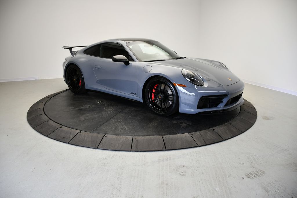 Thumbnail: 2024 Porsche 911 - 10