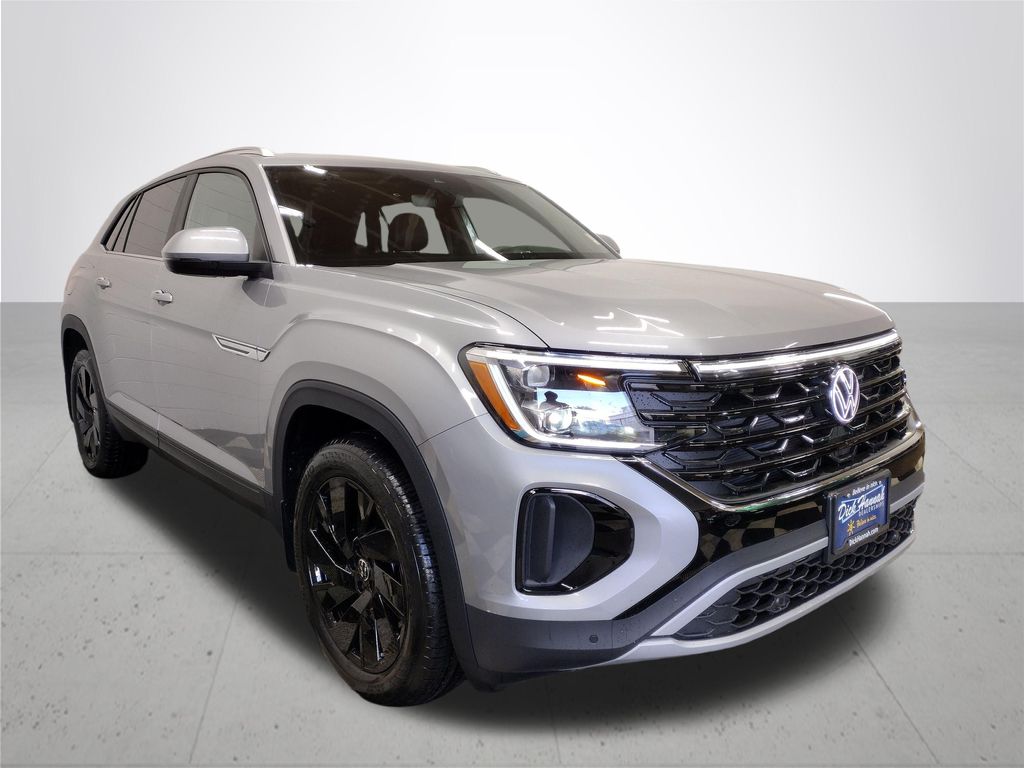2025 Volkswagen Atlas Cross Sport 2.0T SE w/Technology