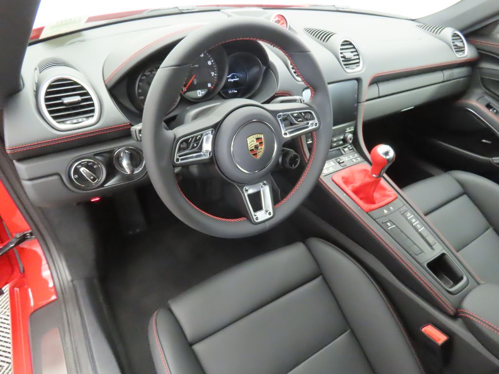 Thumbnail: 2025 Porsche 718 Cayman - 4