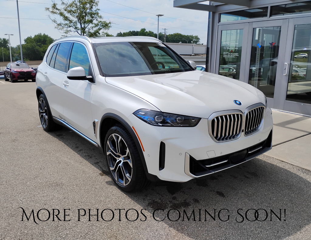 Mineral White Metallic 2026 BMW X5 SUV / Crossover All-Wheel Drive 8-Speed Automatic