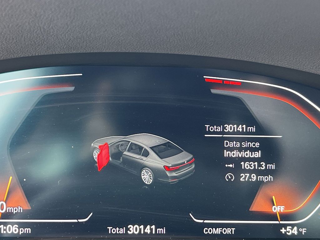 Thumbnail: 2022 BMW 7 Series - 15