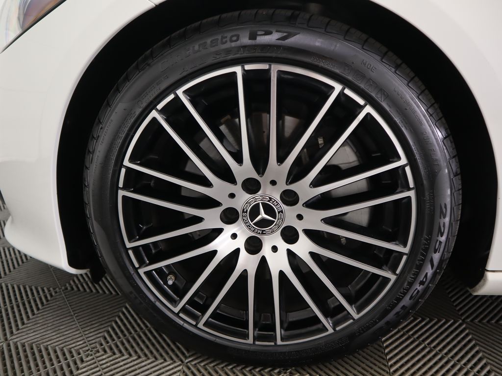 Thumbnail: 2022 Mercedes-Benz C-Class - 30