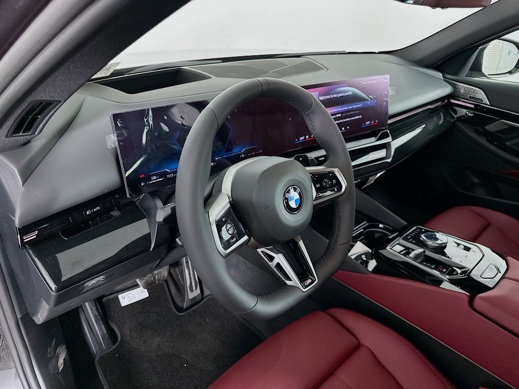 Thumbnail: 2026 BMW 5 Series - 9