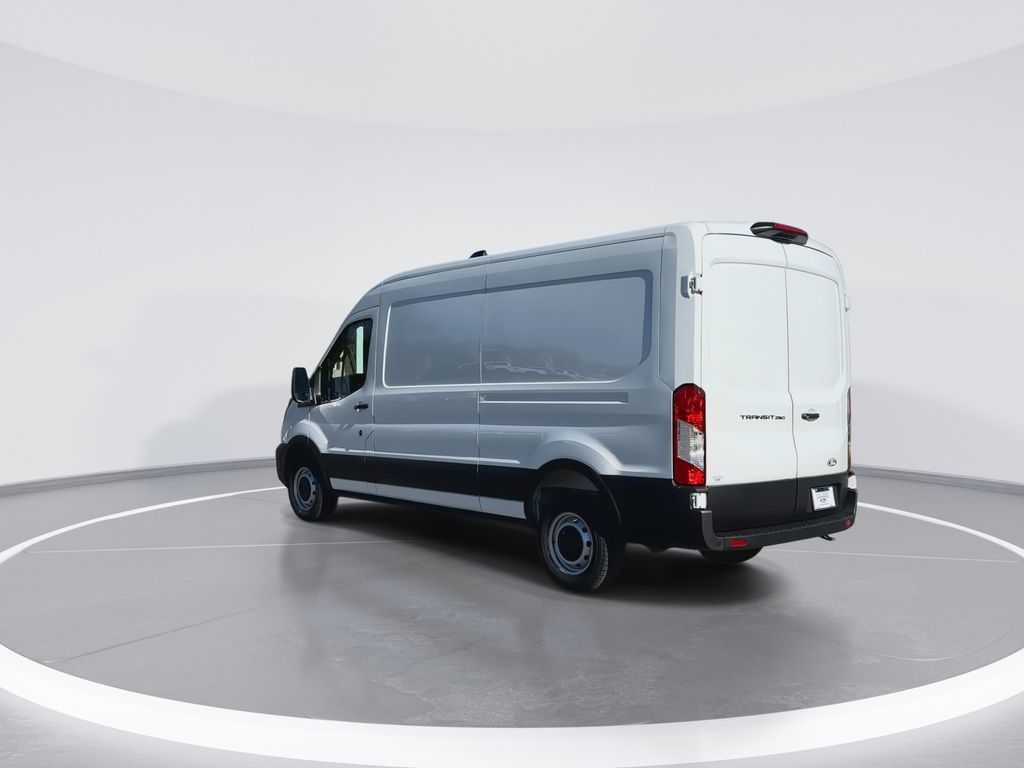 New 2026 Oxford White Ford Cargo Van image 7