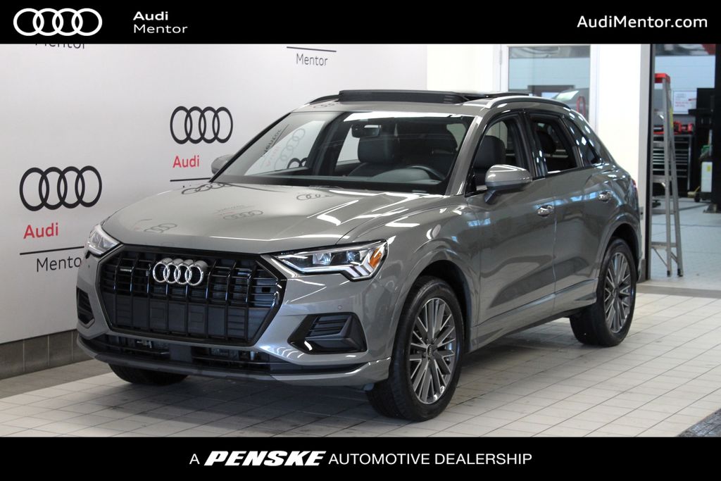 Thumbnail: 2023 Audi Q3 - 1