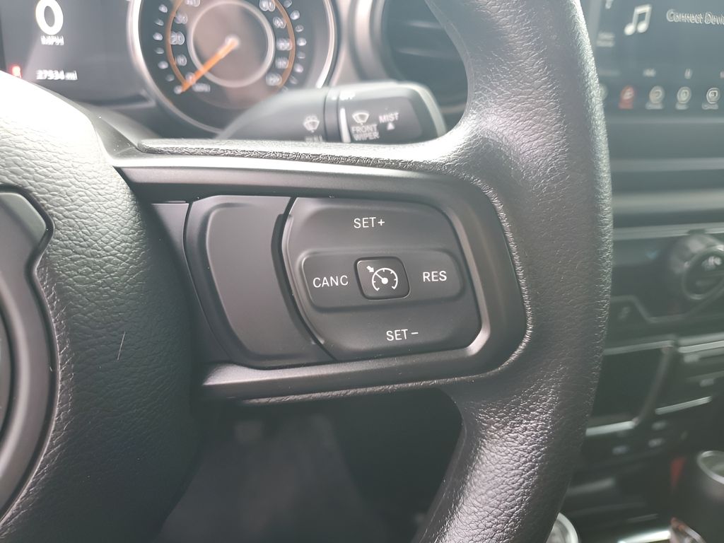 Used Car 2022 Jeep Gladiator  Sport For Sale Under $35,000 In Austin, Texas