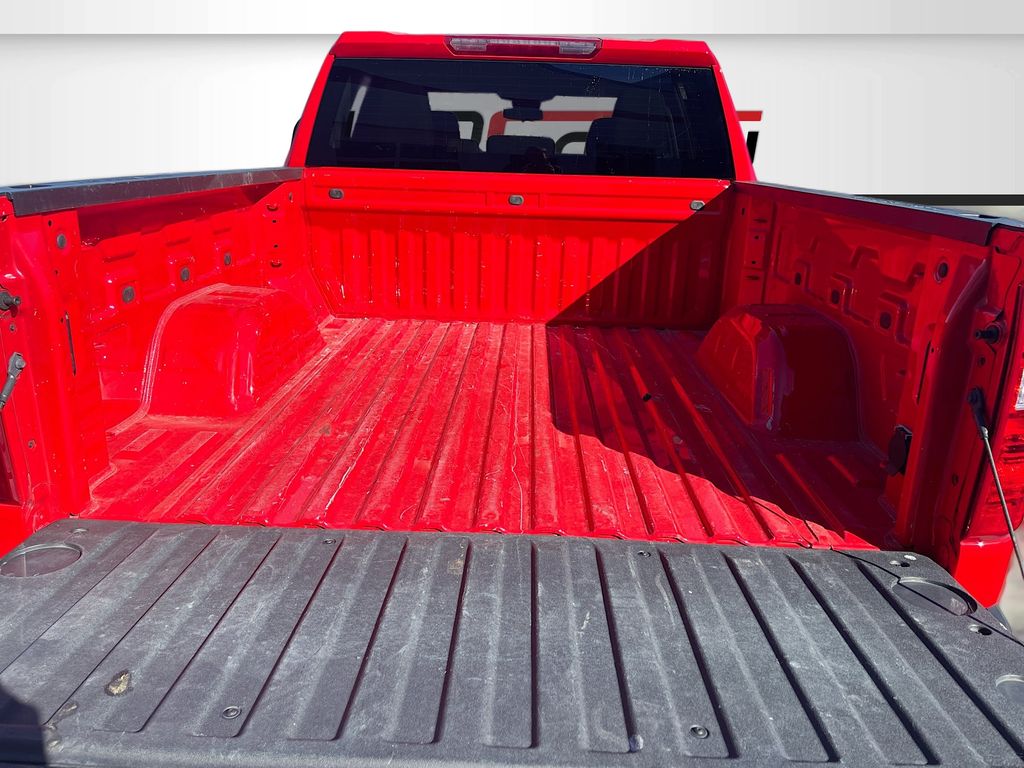 Used 2025 Red Chevrolet LT image 26