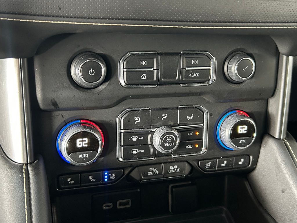 Used 2024 Black Chevrolet Premier image 25