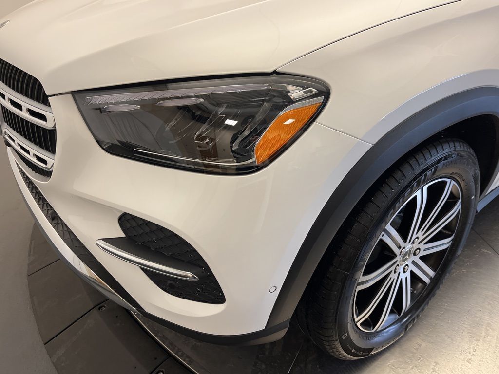 Thumbnail: 2026 Mercedes-Benz GLE - 9