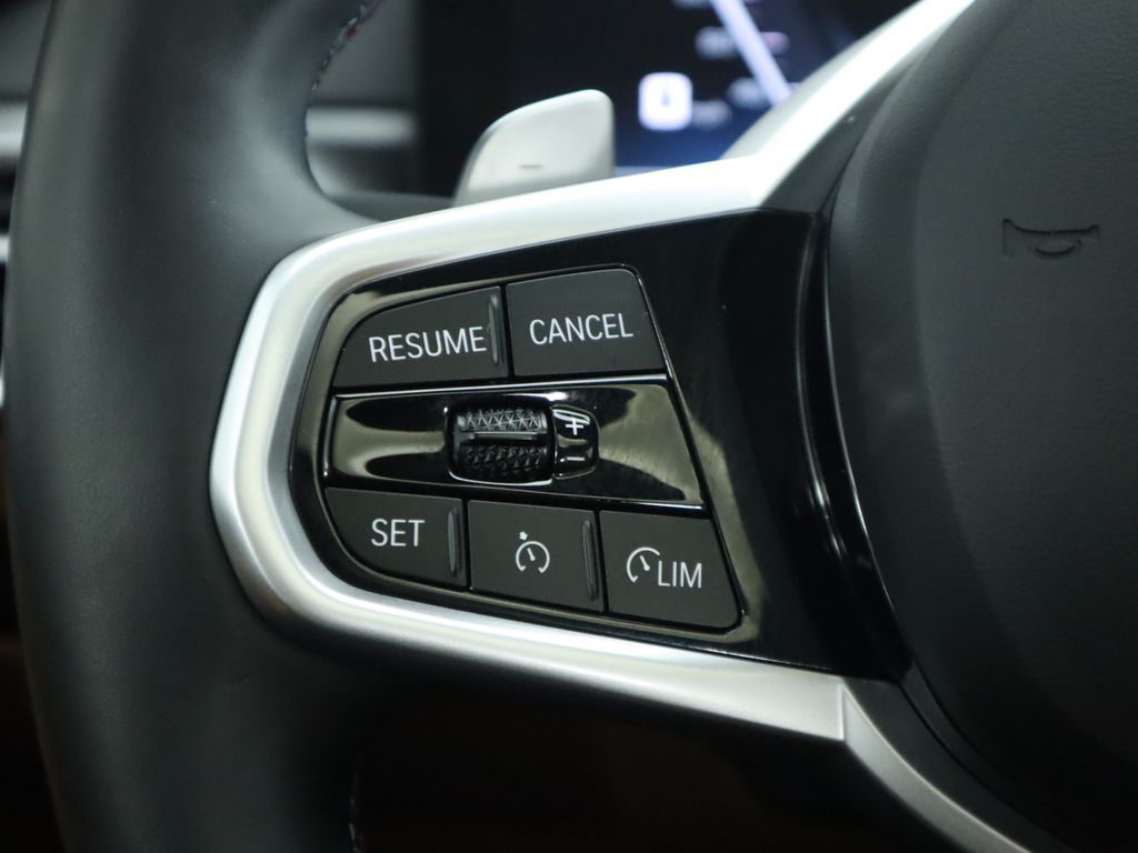 Thumbnail: 2025 BMW 4 Series - 11