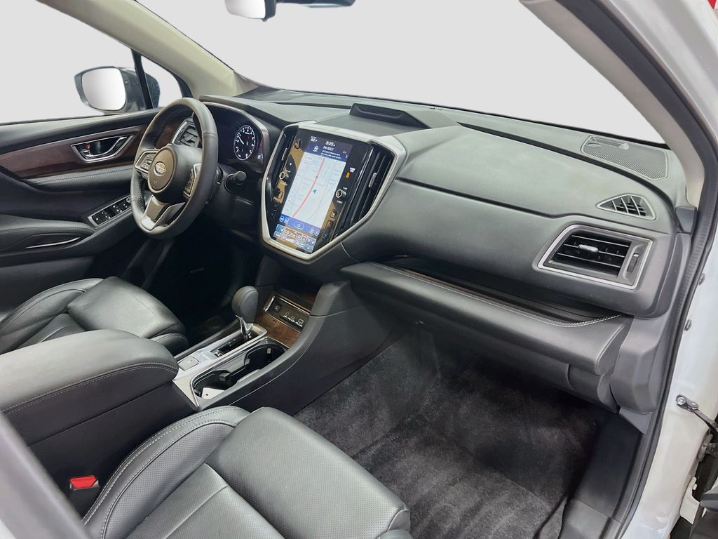 Used 2025 Crystal White Pearl Subaru Touring image 32