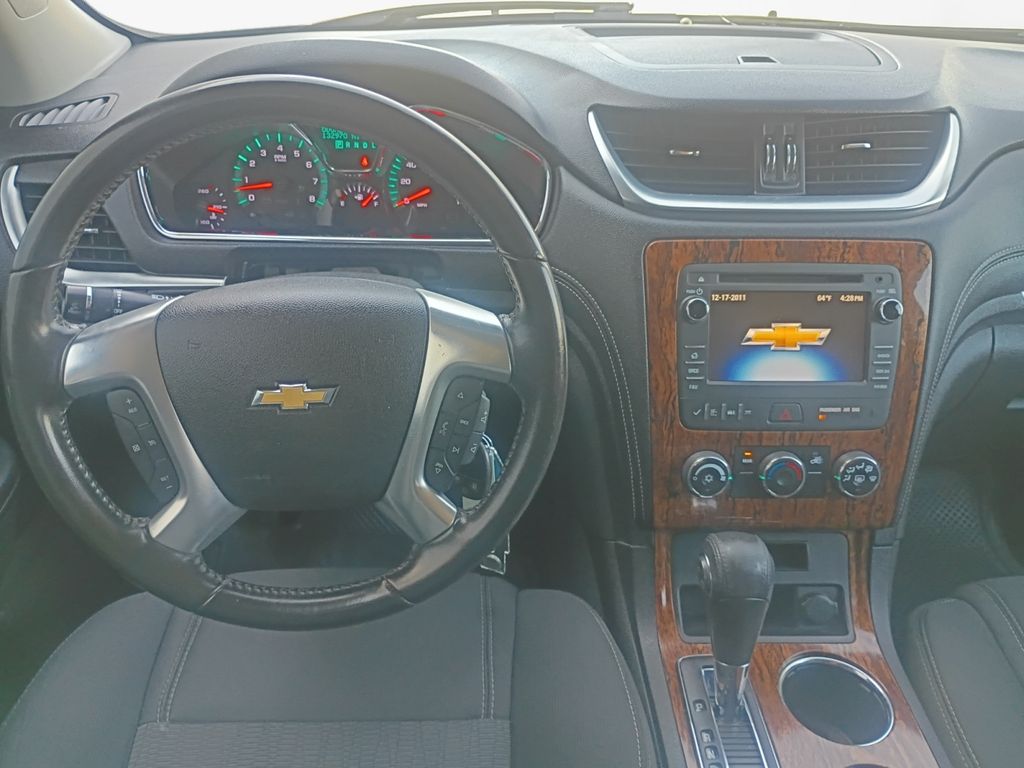 Used Car 2013 Chevrolet Traverse  Lt For Sale Under $10,000 In Austin, Texas