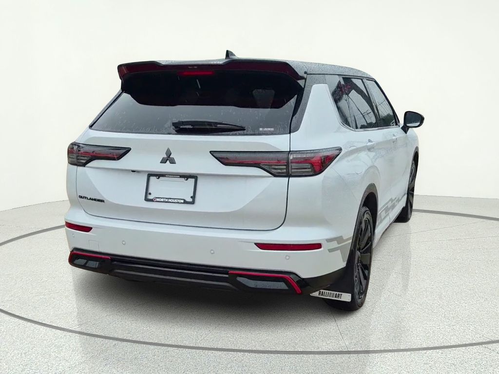 2026 Mitsubishi Outlander Ralliart White at North Houston Mitsubishi