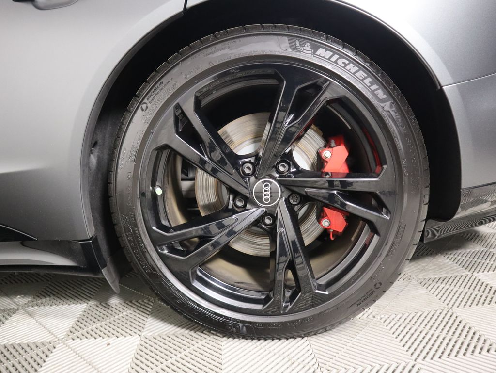 Thumbnail: 2023 Audi e-tron GT - 31