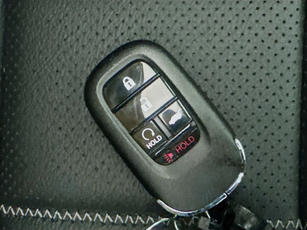 Used Car 2025 Honda Hr-v  Ex-l For Sale Under $30,000 In Austin, Texas