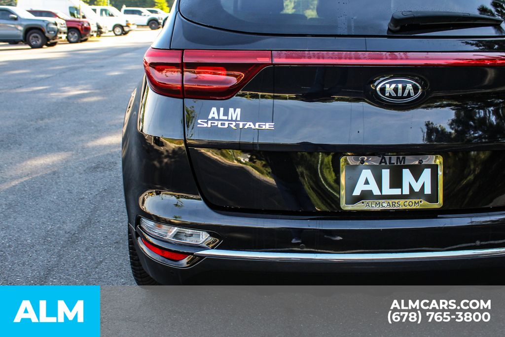 Used 2020 Red Kia EX image 13