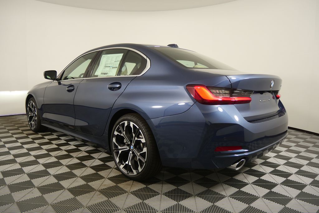 Thumbnail: 2026 BMW 3 Series - 5