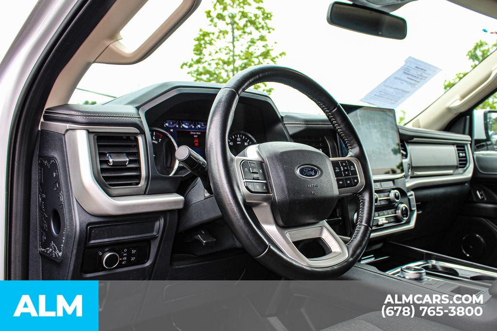 Used 2024 White Ford XLT image 33