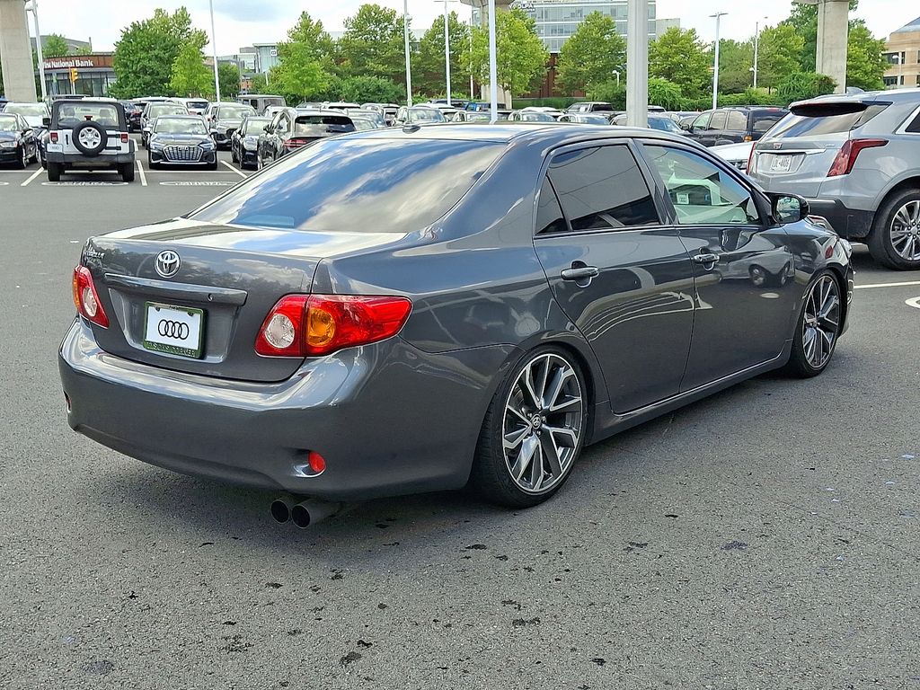 Thumbnail: 2010 Toyota Corolla - 4