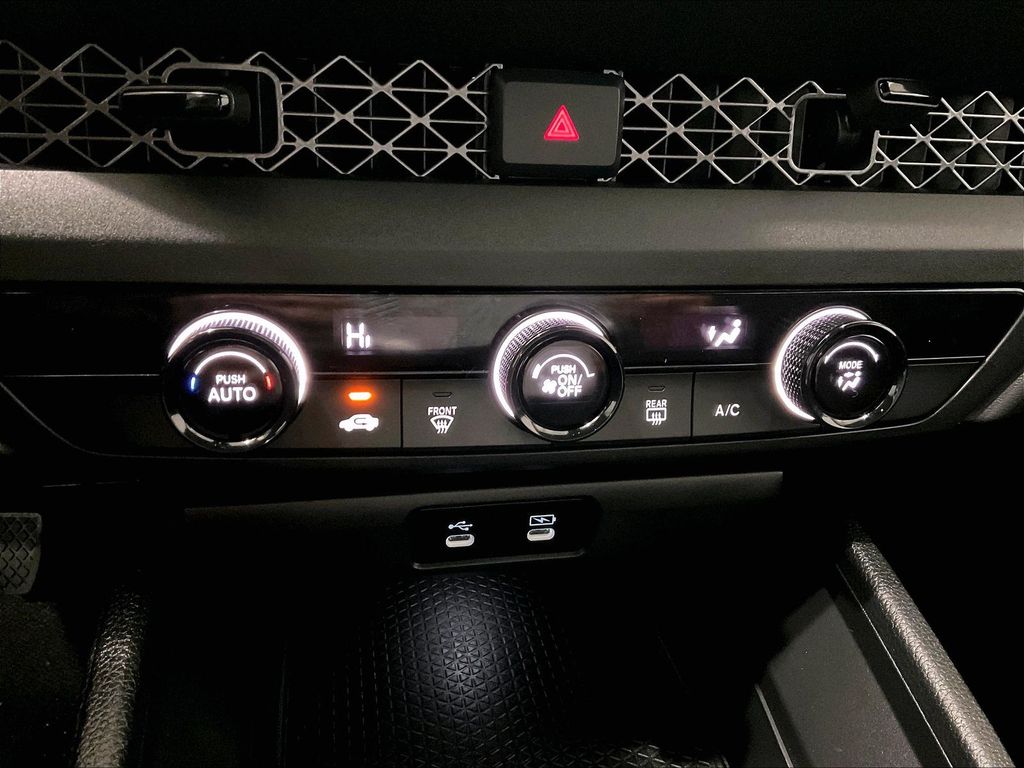2025 Honda Accord — photo 25
