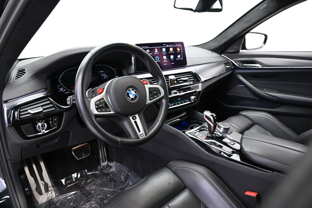 2022 BMW M5 Base 4