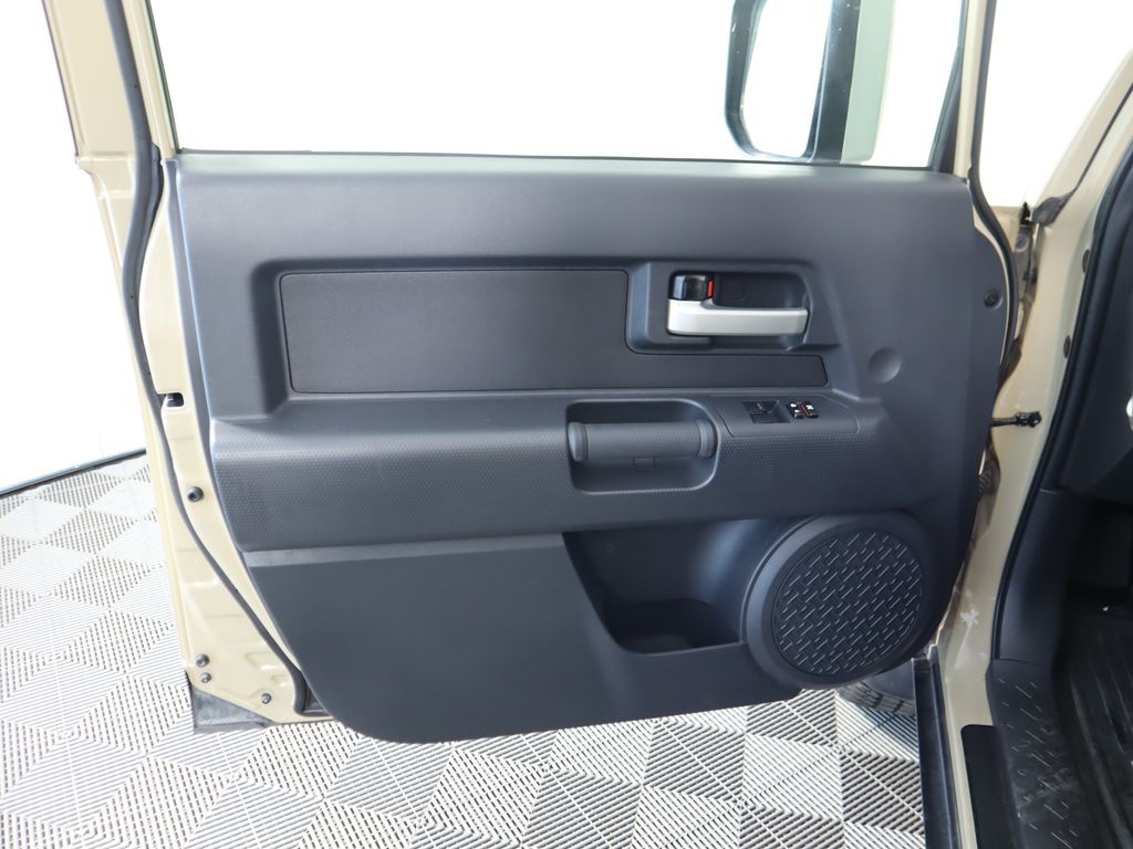 Thumbnail: 2012 Toyota FJ Cruiser - 24