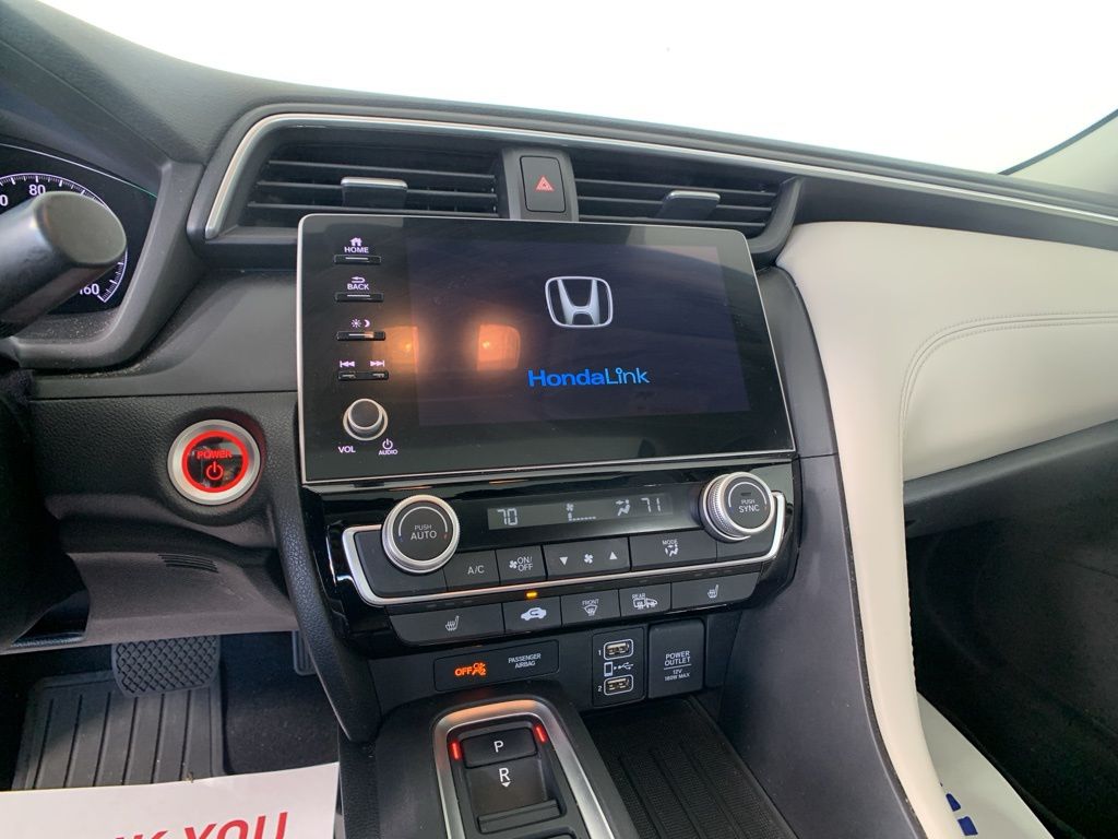 2022 Honda Insight Touring 21