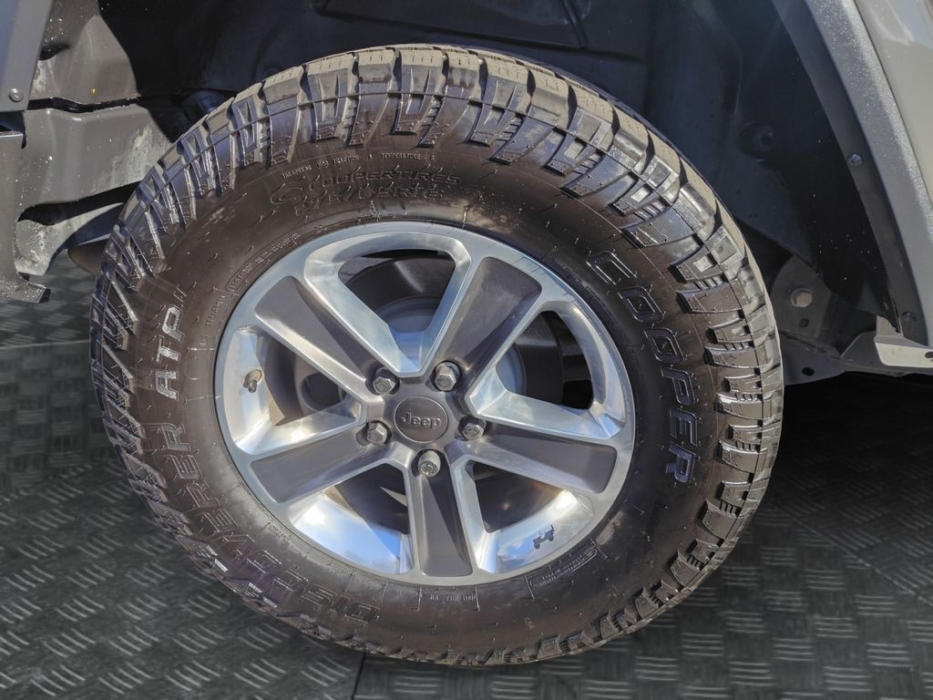 Used Car 2023 Jeep Wrangler  Sahara For Sale Under $35,000 In Austin, Texas
