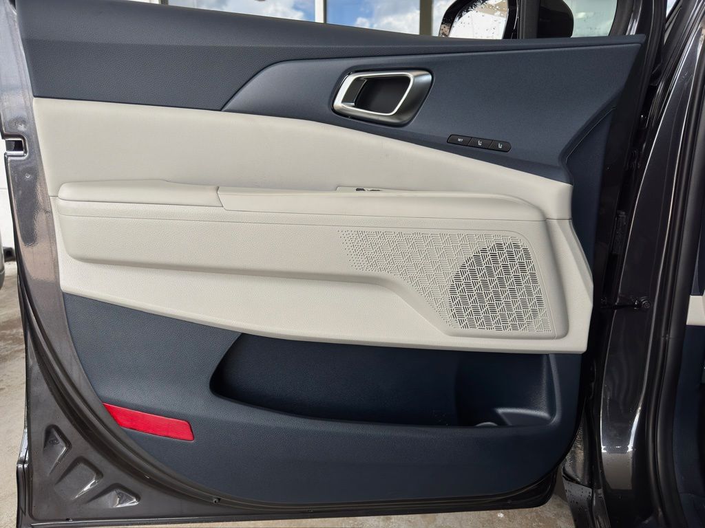 2026 Kia Carnival EX Gray at Community Kia
