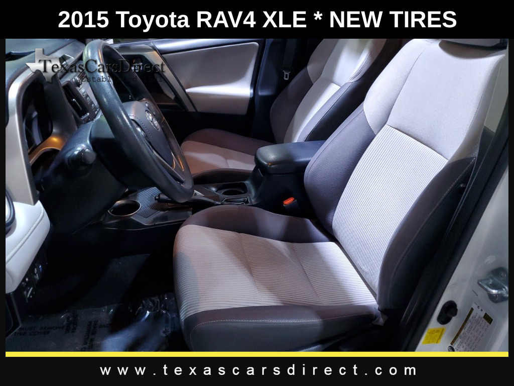 2015 Toyota RAV4 XLE 6