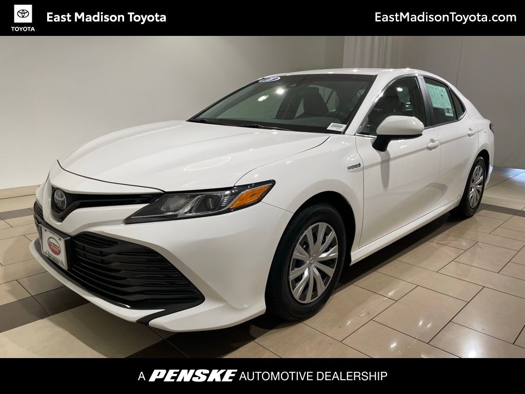 2018 Toyota Camry LE -
                Madison, WI