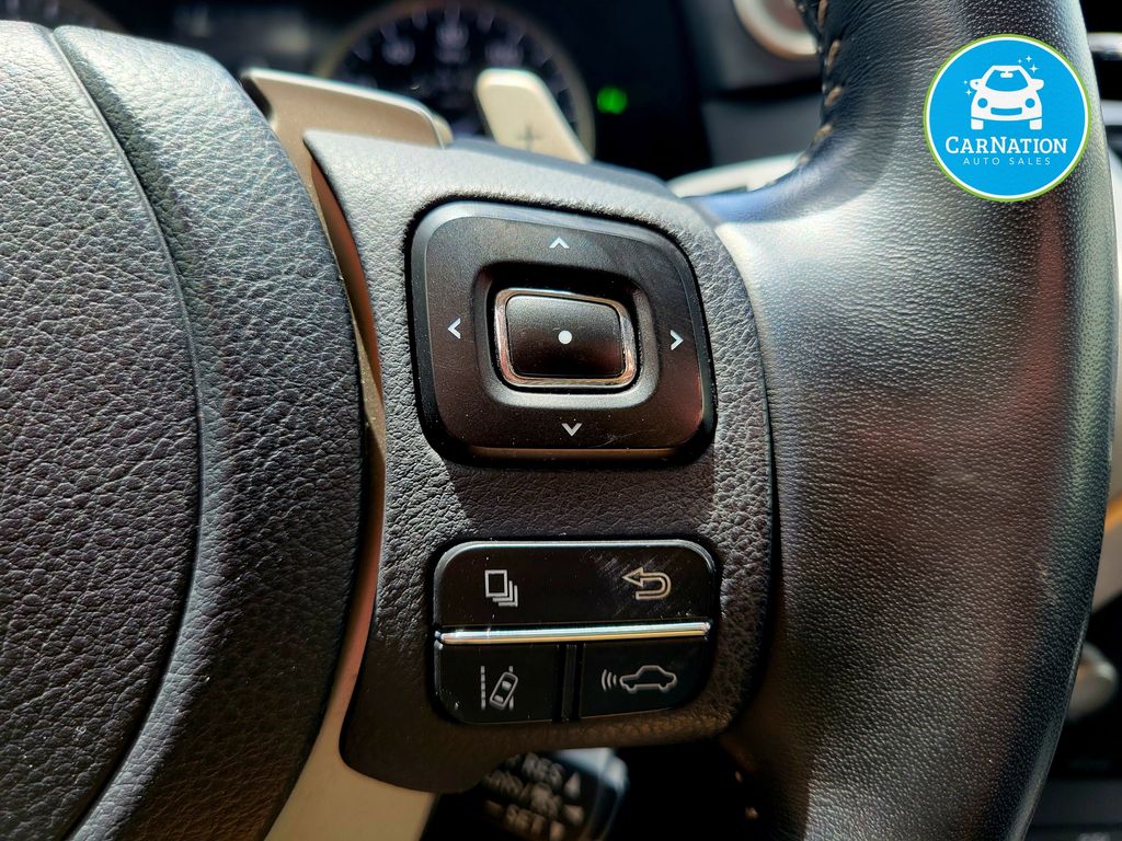 2021 Lexus NX 300 - Photo 19