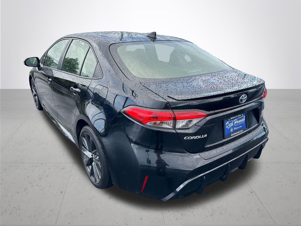 2024 Toyota Corolla Hybrid SE