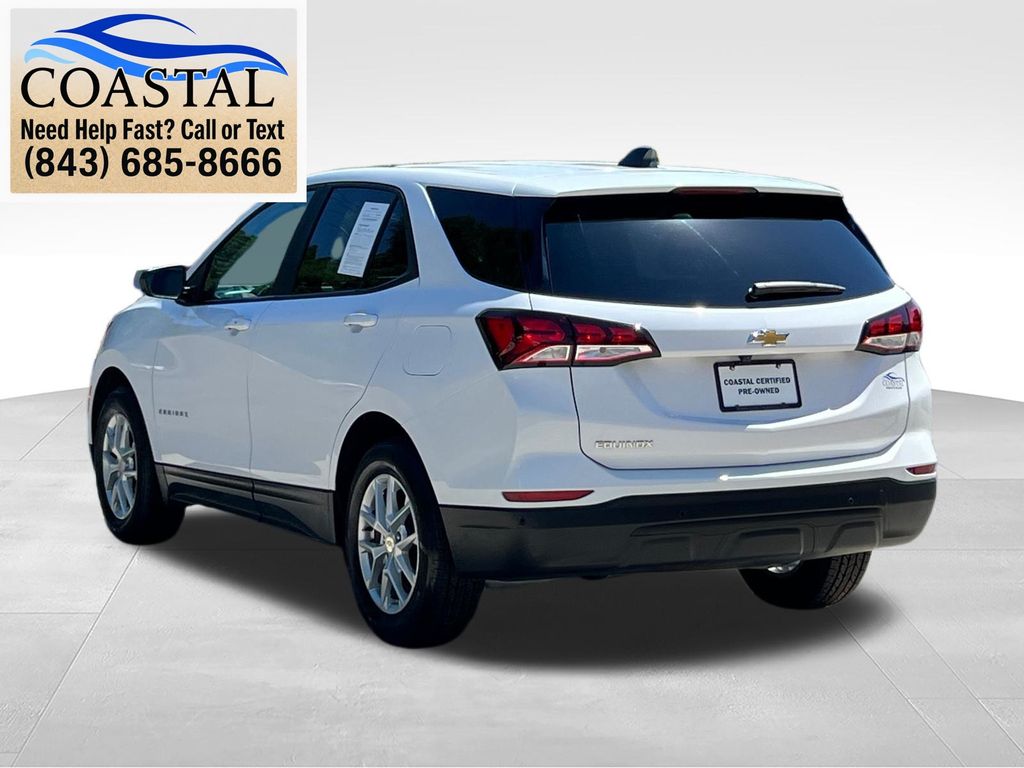 2023 Chevrolet Equinox LS White at Matthews Motors of Wilmington