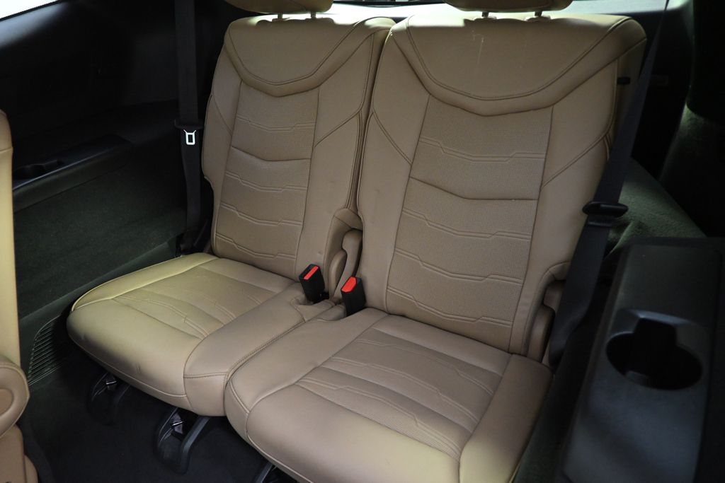 Used 2023 White Cadillac Premium Luxury image 22