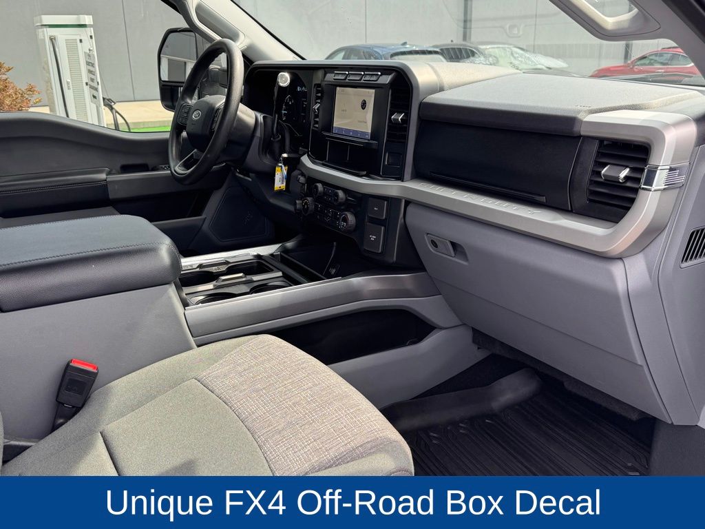 2023 Ford F-350 Super Duty XLT