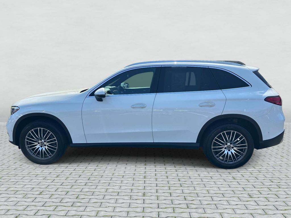 Thumbnail: 2025 Mercedes-Benz GLC - 8