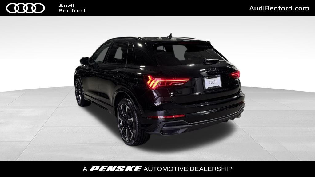 Thumbnail: 2025 Audi Q3 - 4