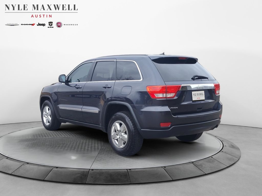 Used Car 2013 Jeep Grand Cherokee  Laredo For Sale Under $10,000 In Austin, Texas