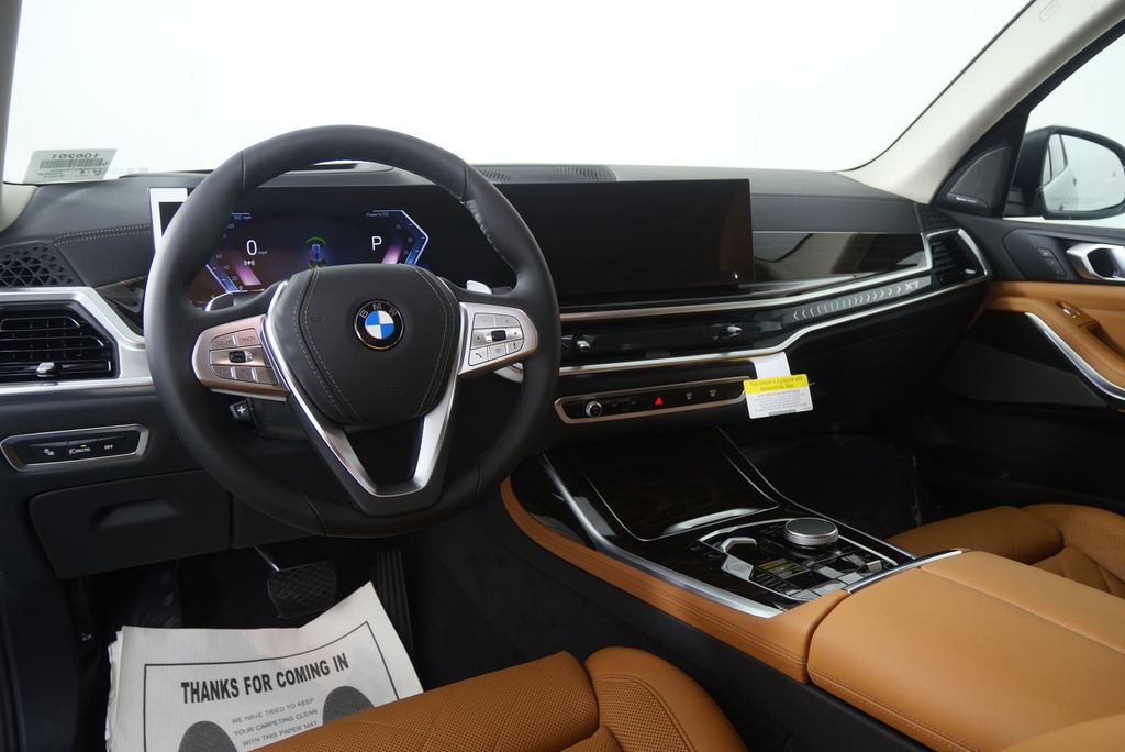 Thumbnail: 2026 BMW X7 - 20