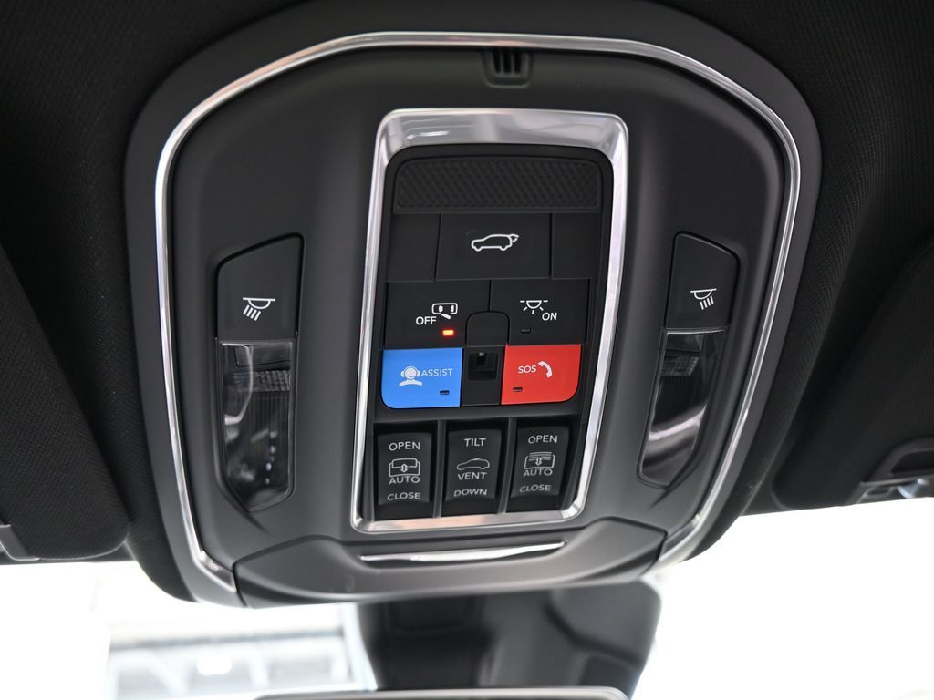 New 2026 Baltic Gray Metallic Clearcoat Jeep Limited image 23