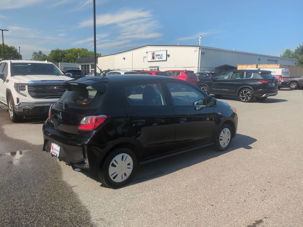 2024 Mitsubishi Mirage ES