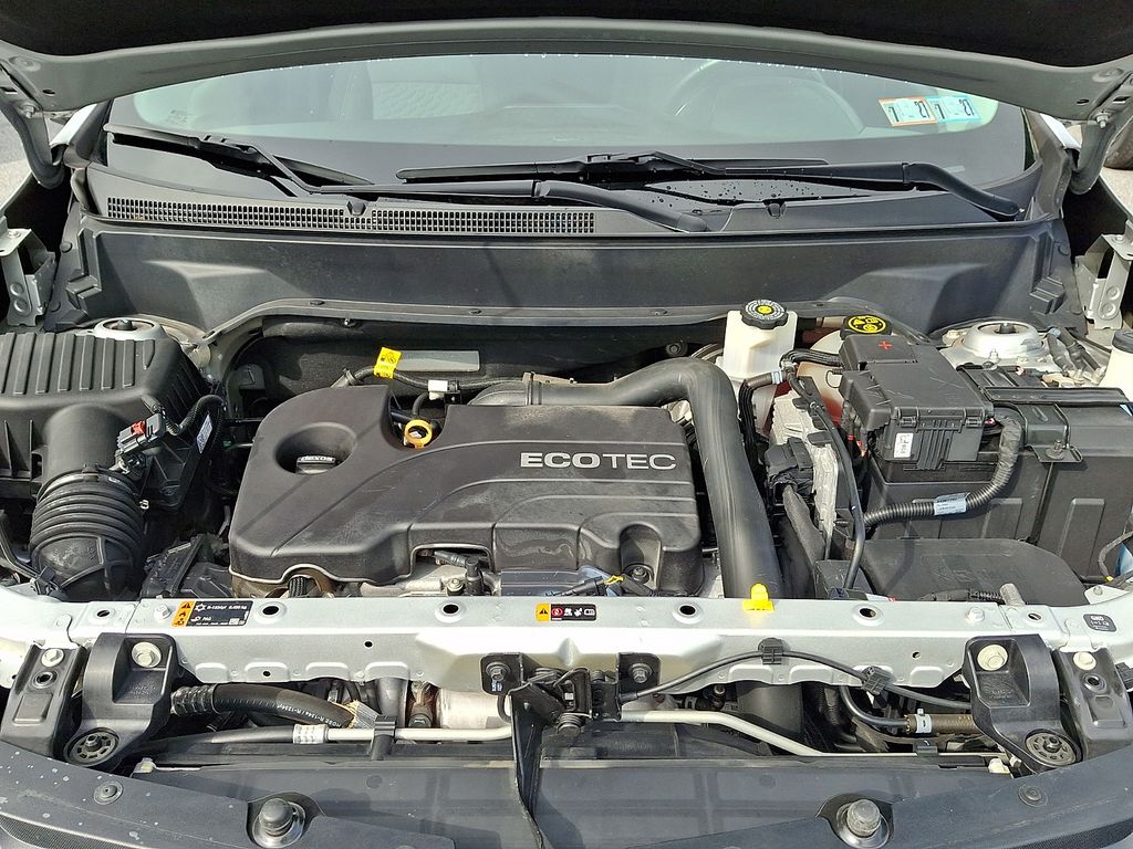 2019 Chevrolet Equinox LT Silver at Bob Ruth Ford