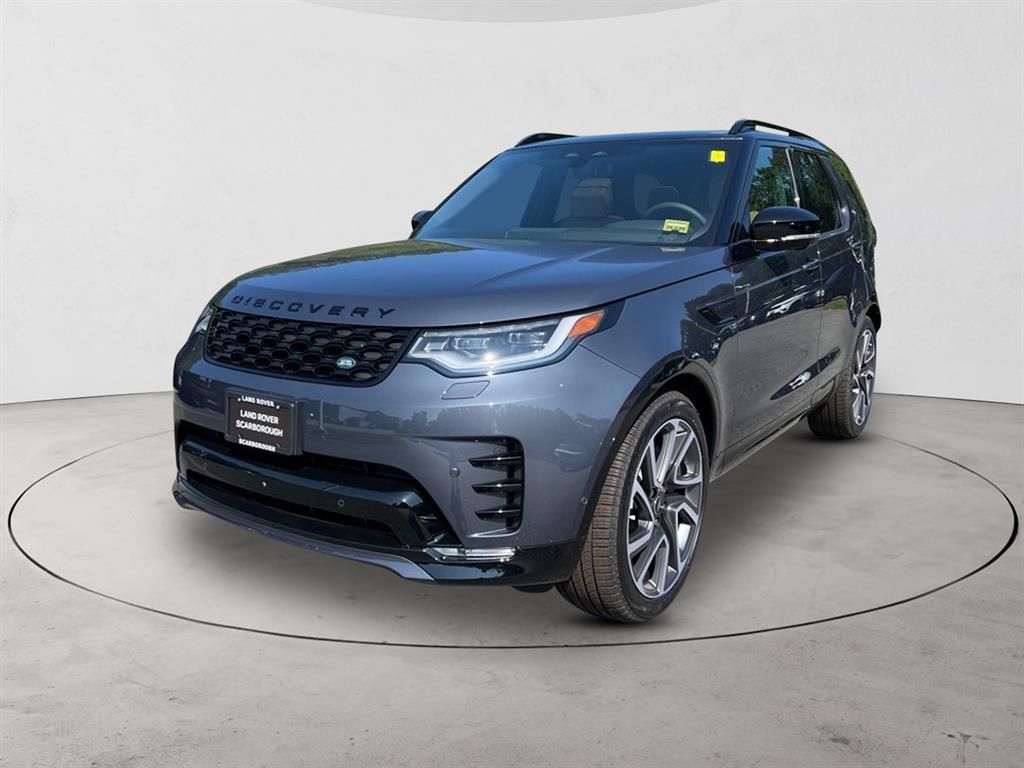 2025 Land Rover Discovery P300 Dynamic SE AWD