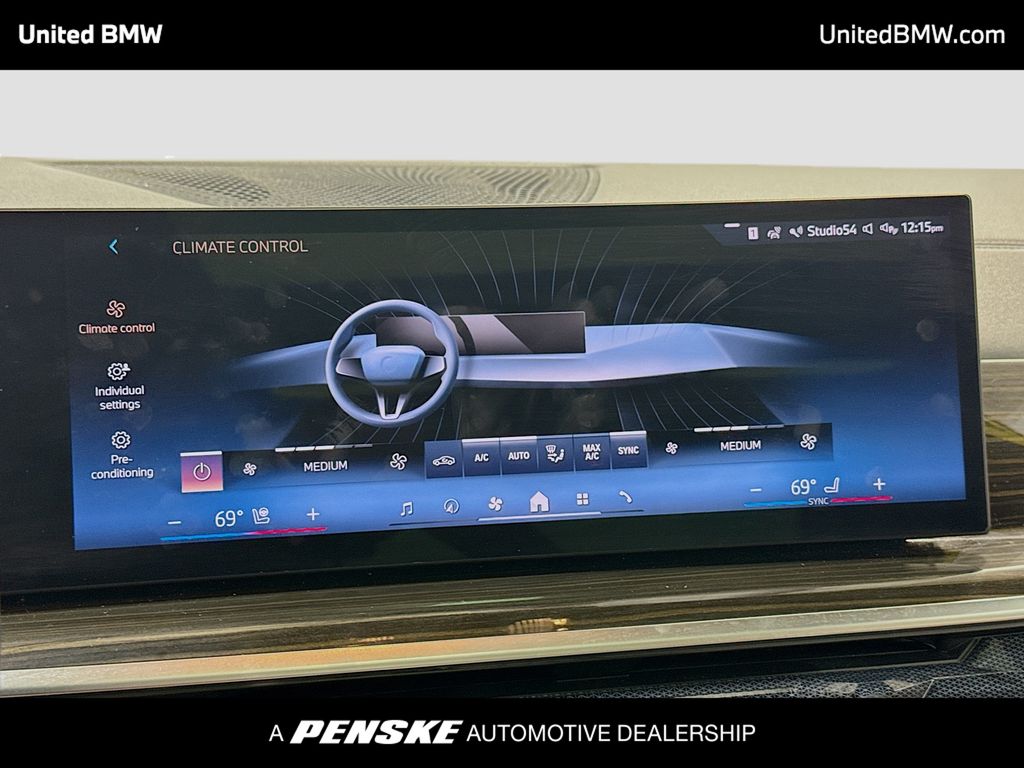 Thumbnail: 2024 BMW X7 - 11