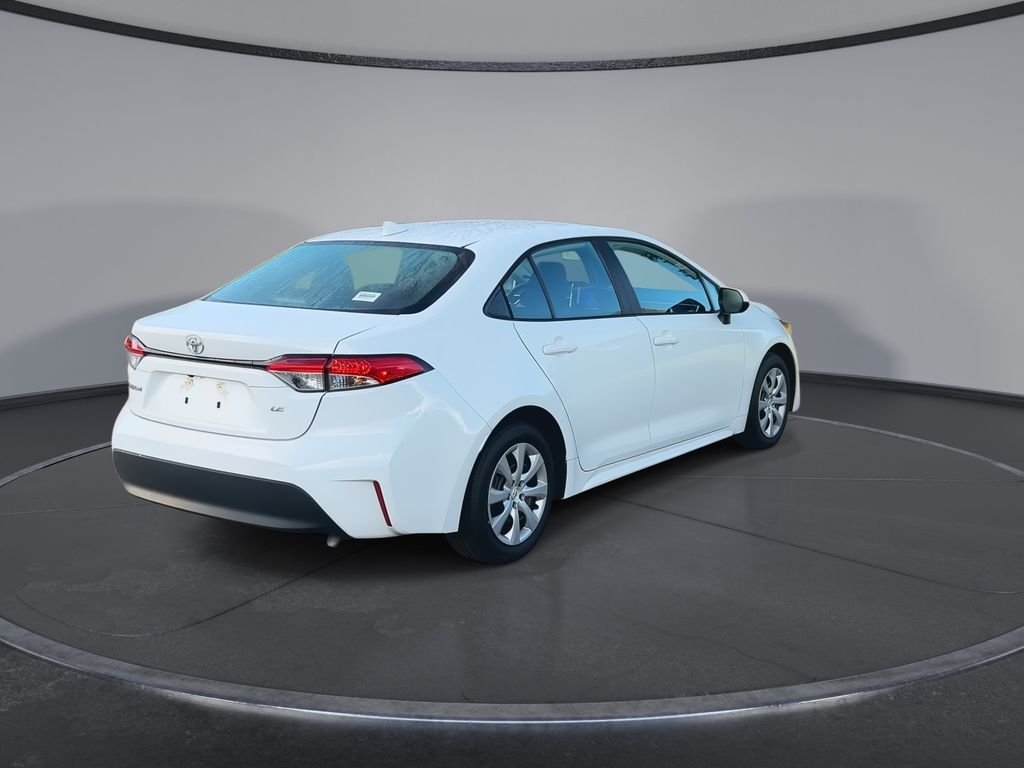 Thumbnail: 2024 Toyota Corolla - 8