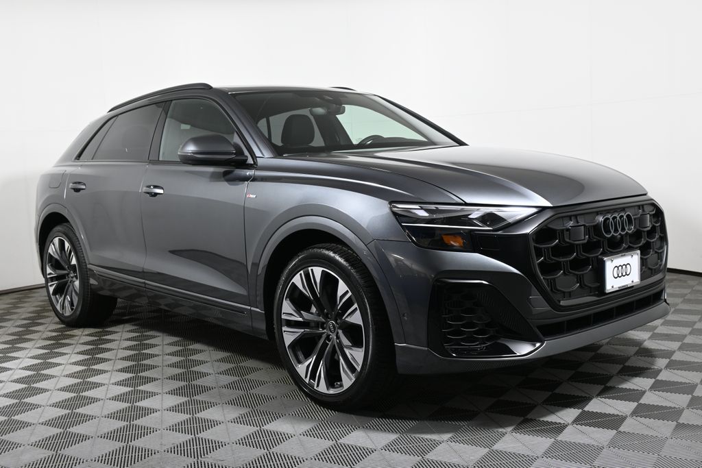Thumbnail: 2026 Audi Q8 - 8