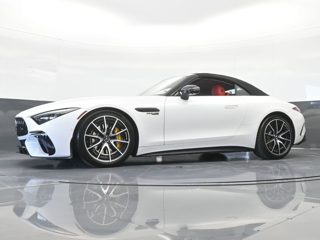 Used 2022 White Mercedes-Benz SL 63 AMG® image 66